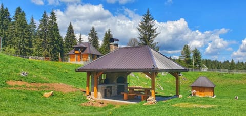 Apartmani Nišićka Oaza Chalet in Federation of Bosnia and Herzegovina