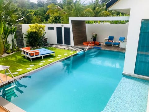 Garden, Balcony/Terrace, Swimming pool