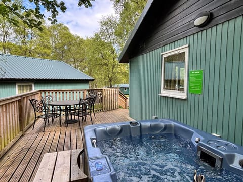 Natural landscape, Hot Tub, Balcony/Terrace