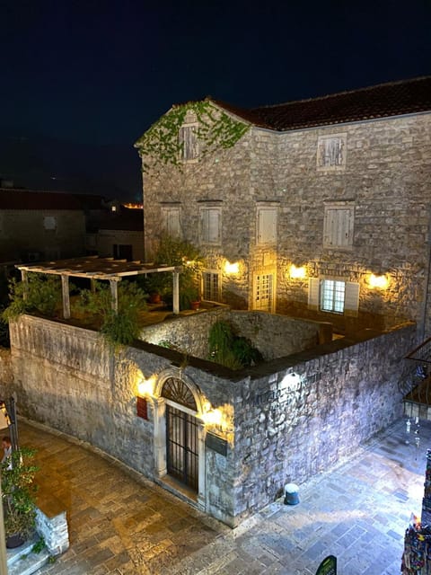 View (from property/room), Street view
