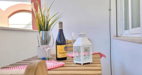 Balcony/Terrace, Drinks