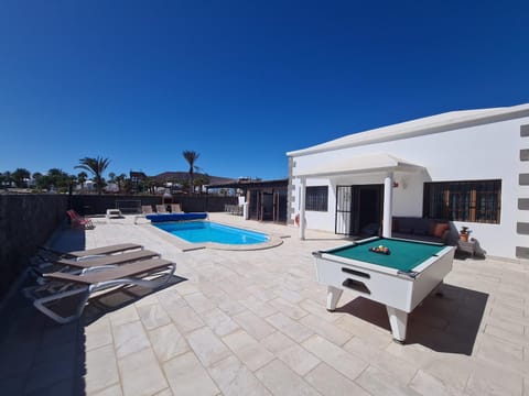 Patio, Pool view, Swimming pool, sunbed