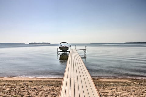 Waterfront Leech Lake Cabin with Dock, Fire Pit Cabin in Leech Lake