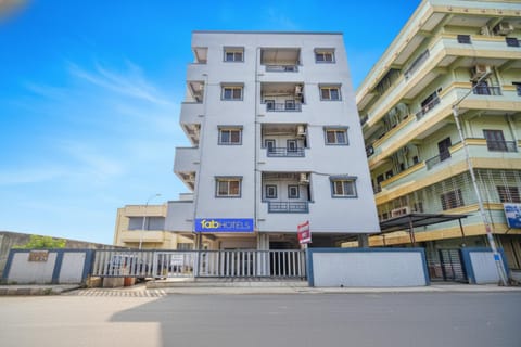 Property building, Facade/entrance