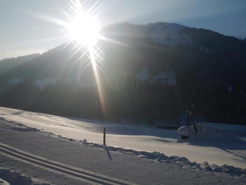 Natural landscape, Winter, Skiing, Mountain view, Sunrise