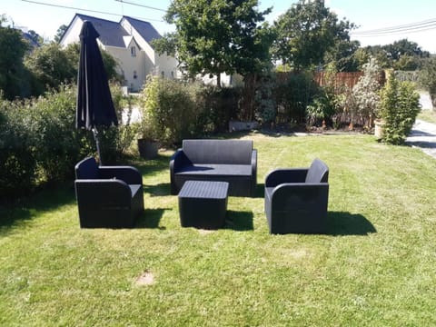 Spring, Natural landscape, Garden, Text overlay, Garden view