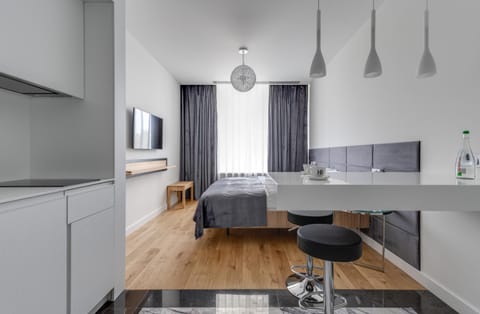 Kitchen or kitchenette, Photo of the whole room, Dining area, Communal kitchen