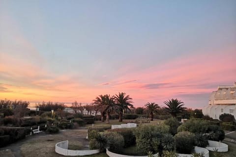 Garden view, Sea view, Sunset