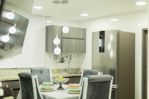 Living room, Dining area