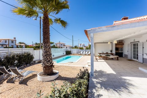 Property building, Pool view, Swimming pool