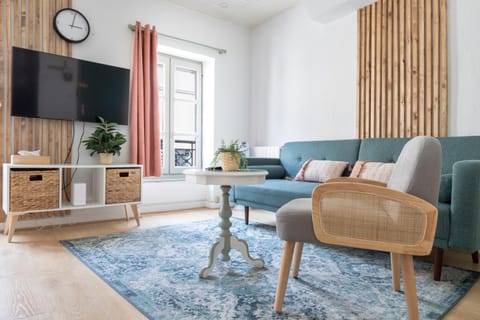 Communal lounge/ TV room, TV and multimedia, Living room, Seating area