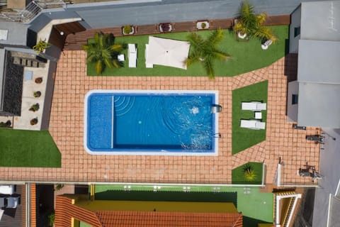 Bird's eye view, Floor plan, Pool view