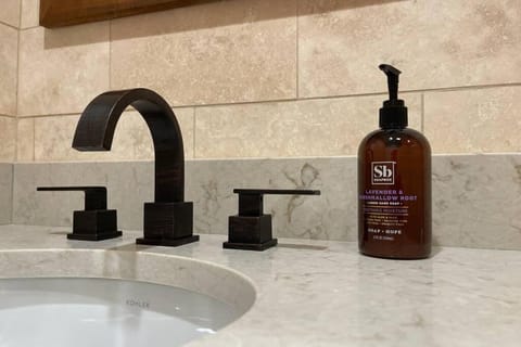 DNA Chalet - Newly Renovated Townhome @ Northstar Apartment in Northstar Drive