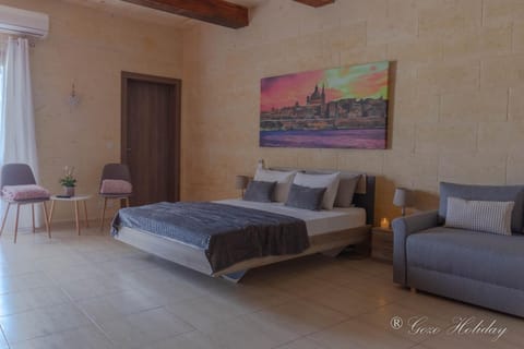 Hollies House in Malta