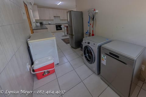 dishwasher, washing machine, kitchen