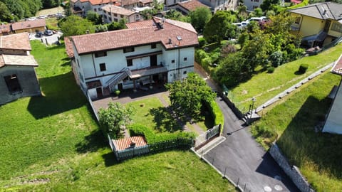 Property building, Bird's eye view, Garden, Garden
