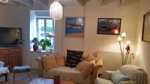 Menhir douarnenez House in Douarnenez