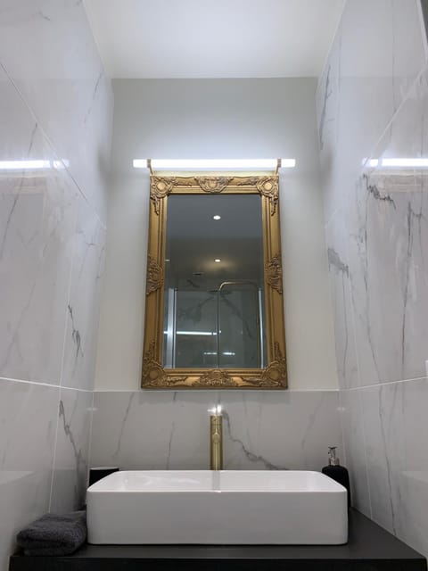 La Suite Royale Apartment in Rouen