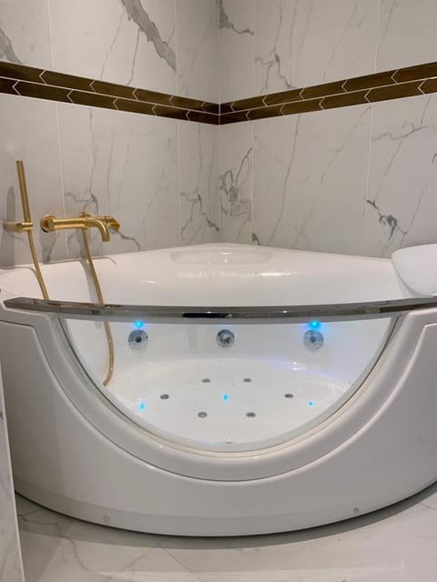 La Suite Royale Apartment in Rouen