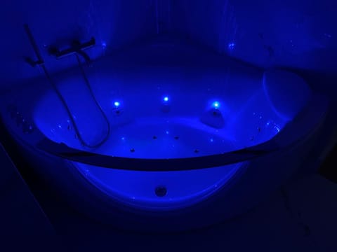 La Suite Royale Apartment in Rouen