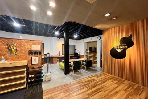 Communal lounge/ TV room