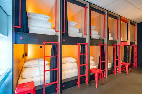 Bed, Bedroom, bunk bed