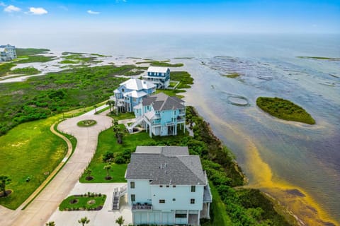 Bay Breeze Paradise House in Galveston Island