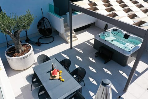 Sopic Luxury Apartment with private Whirlpool Apartment in Zadar