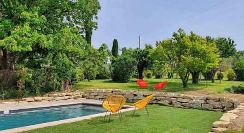 La ferme du chateau House in Provence-Alpes-Côte d'Azur