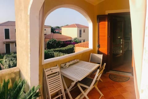 Patio, View (from property/room), Balcony/Terrace, Dining area