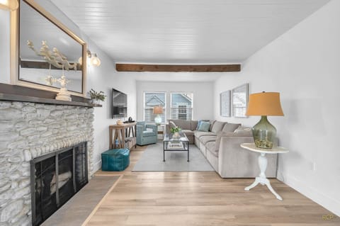 Hydrangea House House in Seaside