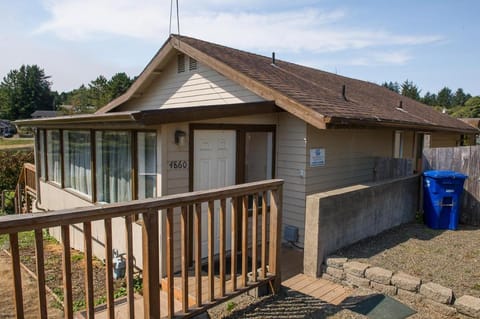 Lake Point Hideaway House in Neotsu