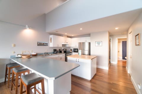 SeaQuell House in Depoe Bay