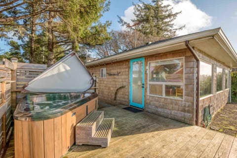 Serendipity House in Depoe Bay