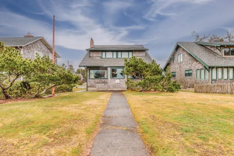 The Tides House in Seaside