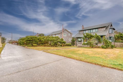 The Tides House in Seaside