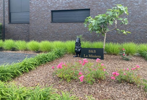 B&B La Miniera Bed and Breakfast in Flanders