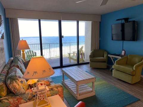 Updated Condo. Great for families. Seaside Beach and Racquet Club 5717 Apartment in Orange Beach