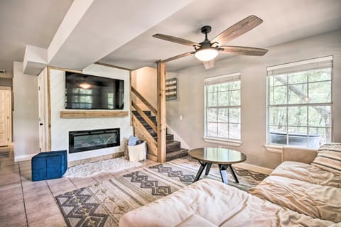 Private Fishing Dock Grand Lake Home House in Lake O The Cherokees