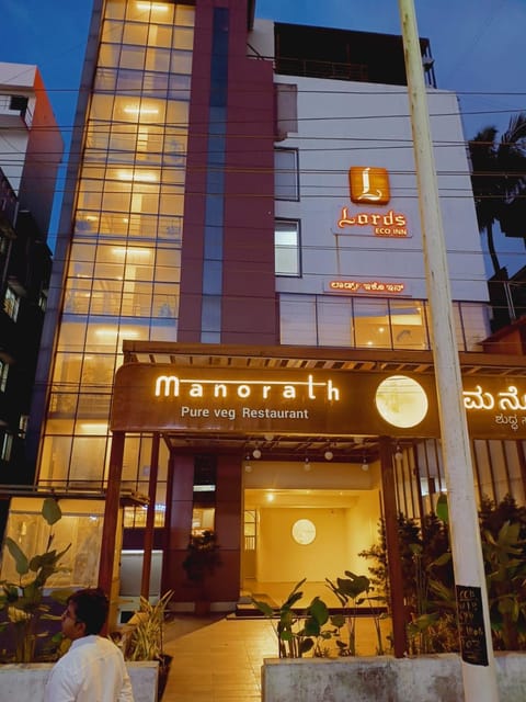 Restaurant/places to eat