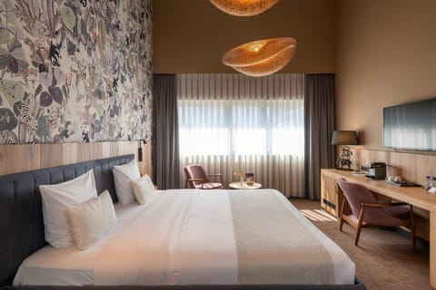 Bedroom, Family