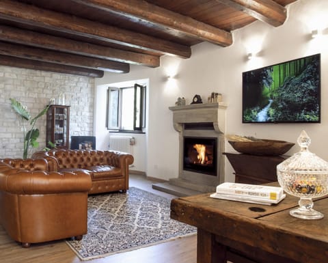 Natural landscape, Sauna, TV and multimedia, Living room, Spa and wellness centre/facilities, Seating area, Landmark view, Breakfast, Open Air Bath, Parking, safe