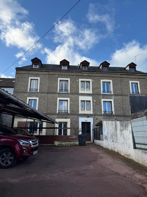 Property building, Parking