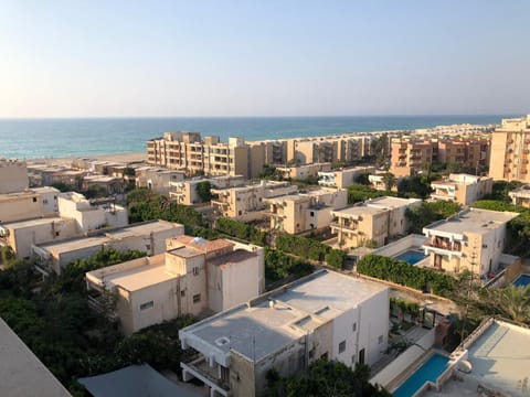 Neighbourhood, Beach