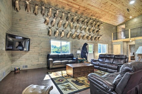 800-Acre Au Gres Oasis 2 Ponds and ATV Trails! House in Michigan