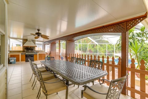 4 Mi to Beaches Alluring Largo Hideaway! House in Largo
