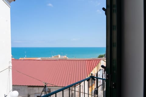 Sotto il Castello B&B Bed and Breakfast in Rodi Garganico