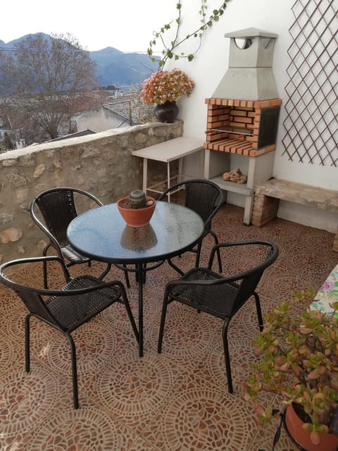 Patio, Balcony/Terrace