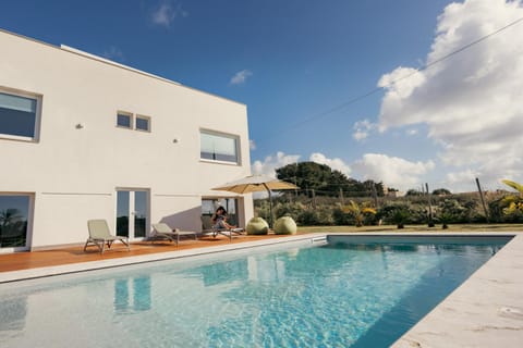 Garden, Swimming pool