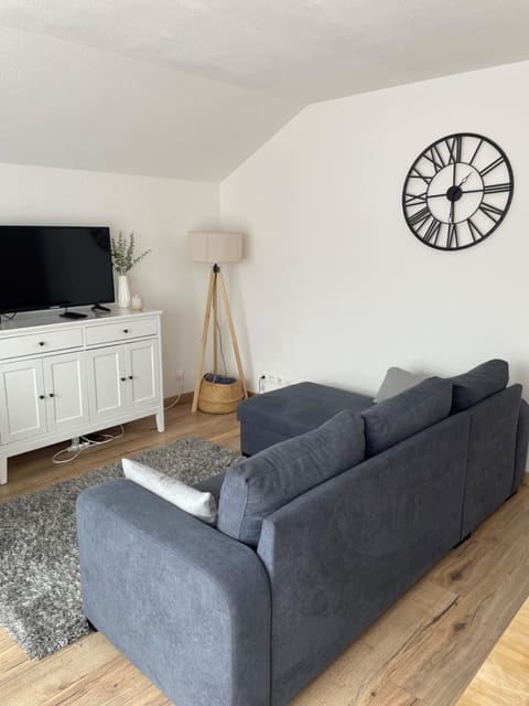 Superbe appartement au calme avec vue sur le Lac. Apartment in Évian-les-Bains